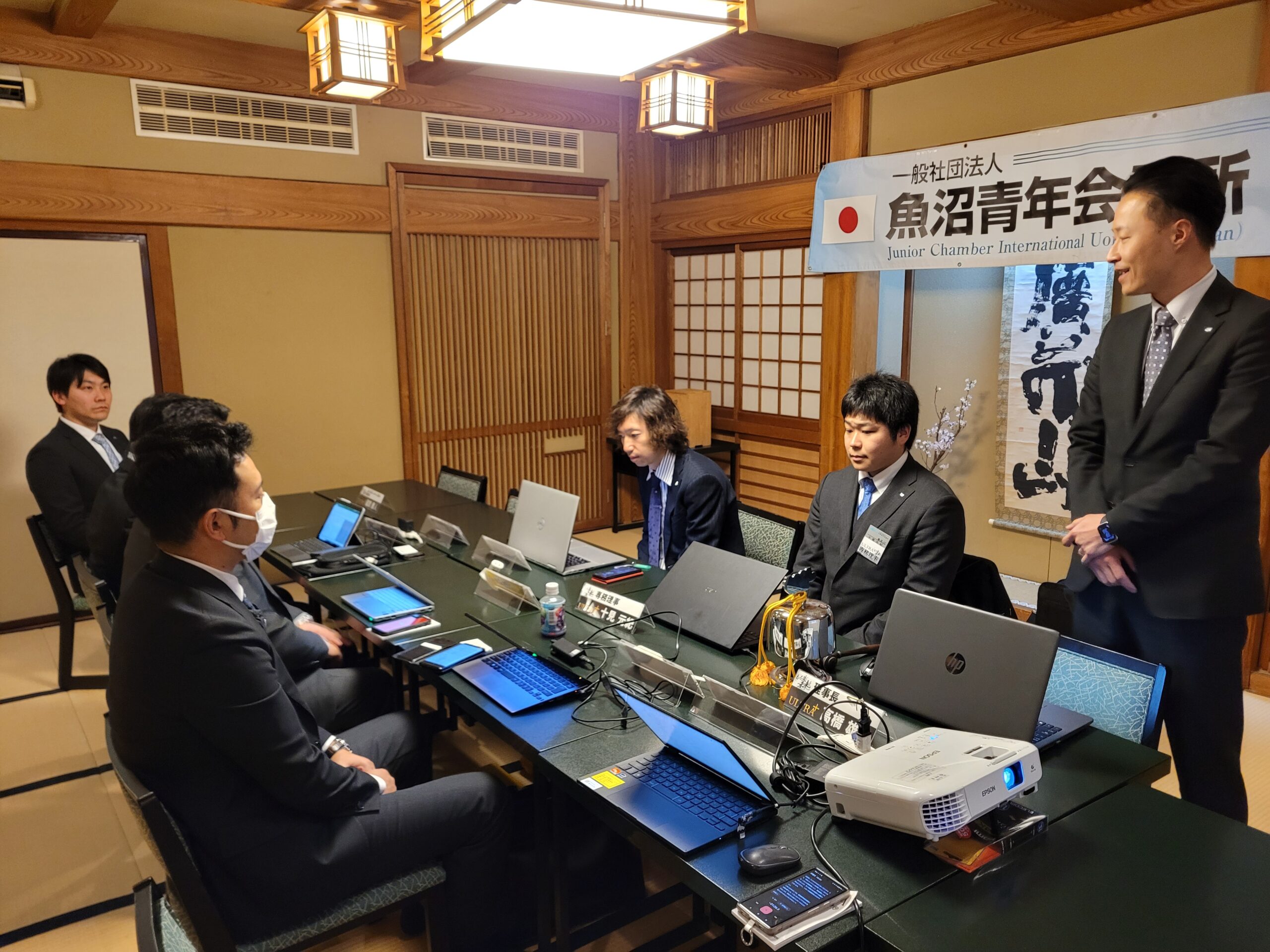 「飛躍へのさらなる一歩: 第2回理事会及び第1回通常総会の報告」